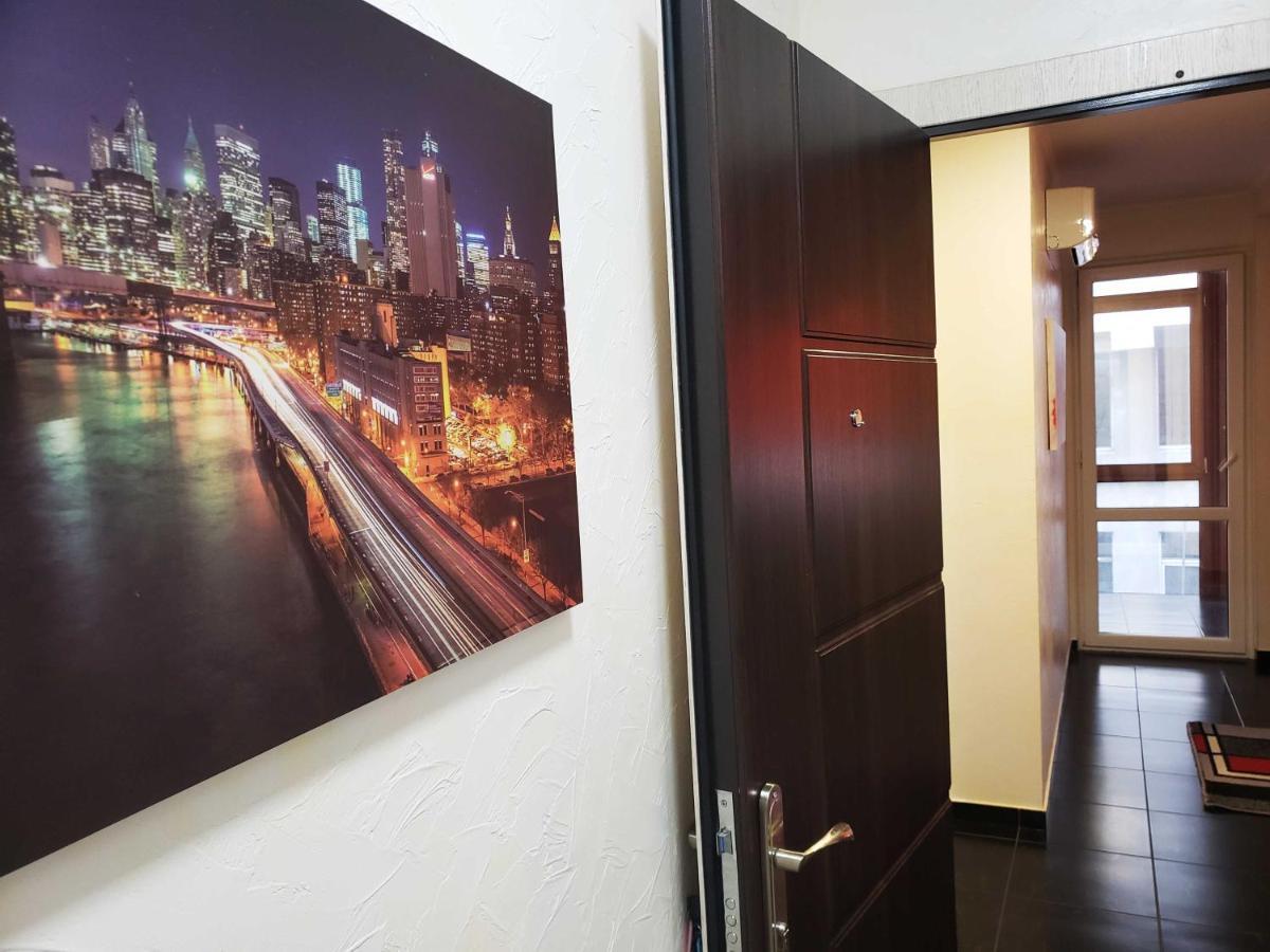 Unique 1 Bd Apt Dt W/Free Parking And Wi-Fi Appartamento Chişinău Esterno foto