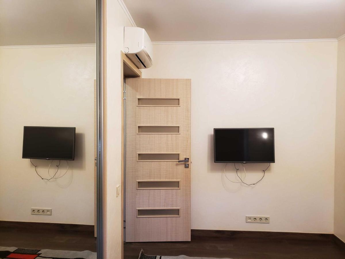 Unique 1 Bd Apt Dt W/Free Parking And Wi-Fi Appartamento Chişinău Esterno foto